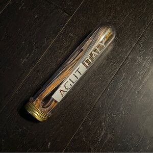 🆕 Stuart Weitzman Rose Gold Colored Sneaker Laces